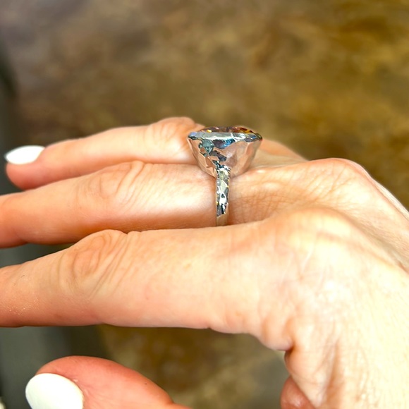 Cocktail ring🌺 - Picture 2 of 2